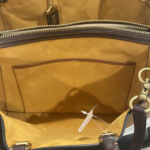 Coach Rogue 39 - Picture 13 of 16